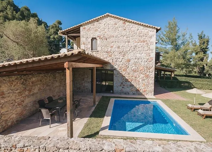 Stone Made Private Pool 4 Криопиги