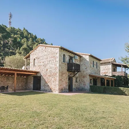 Сasa de vacaciones Stone Made Private Pool Villa 4 Kriopigi