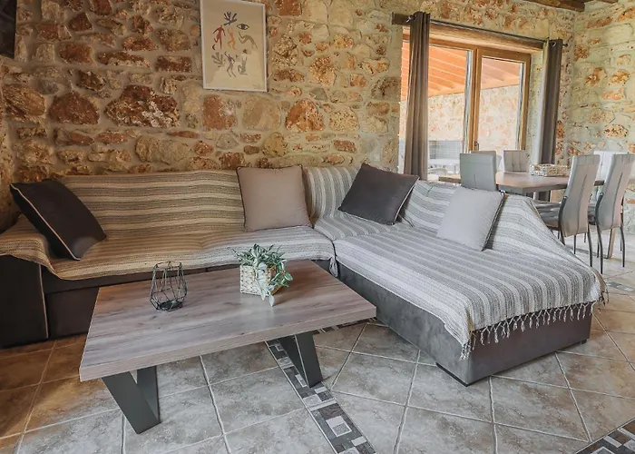 Stone Made Private Pool Villa 4 Kriopigi * Kriopigi