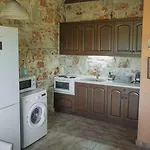بيت للعطل Stone Made Private Pool 4