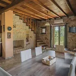 بيت للعطل Stone Made Private Pool 4 *