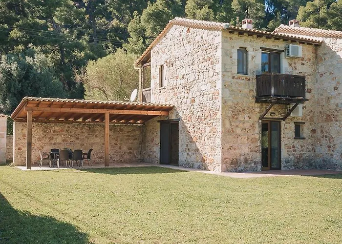 Stone Made Private Pool Villa 4 Kriopigi Tatil Evi